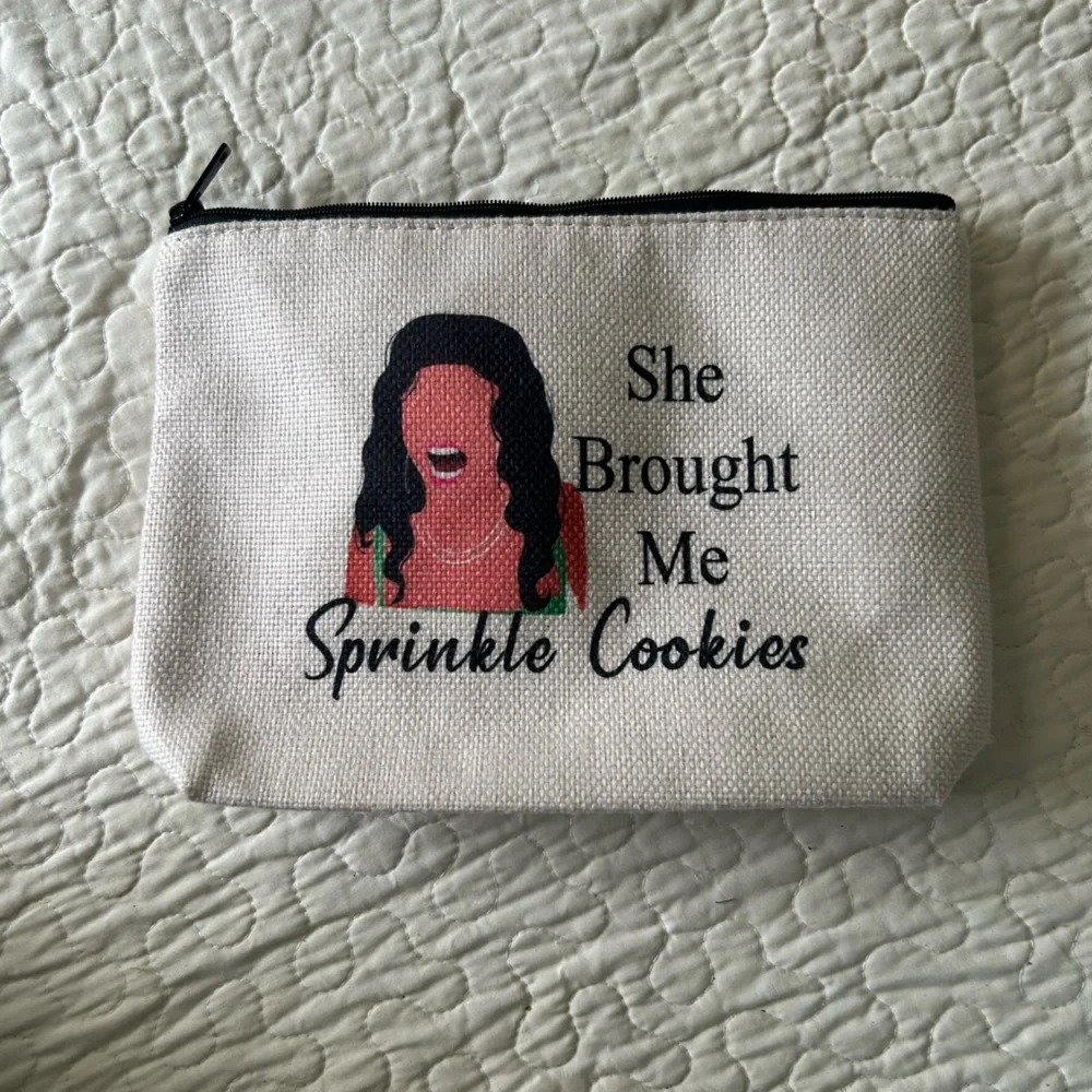 Blupark RHONJ makeup bag. She Brought Me Sprinkle Cookies. Waterproof. Nice